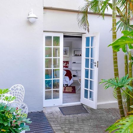Conifer Beach House Port Elizabeth Eksteriør billede